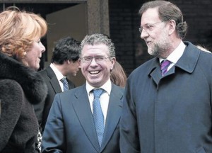 Esperanza, Granados y Rajoy