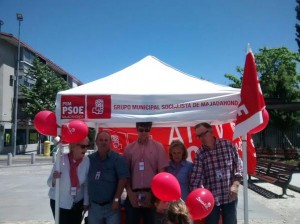 Zacarías Mtnez, portavoz del PSOE, de MJD, en campaña