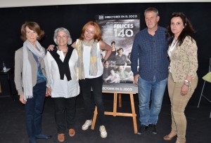 La directora Gracia Querejeta con los miembros del equipo de Cines Zoco Majadahonda