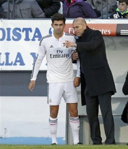 Zidane sigue en el Real Madrid Castilla