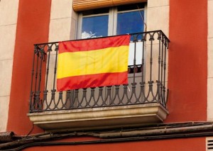 bandera-espana-balcon-02