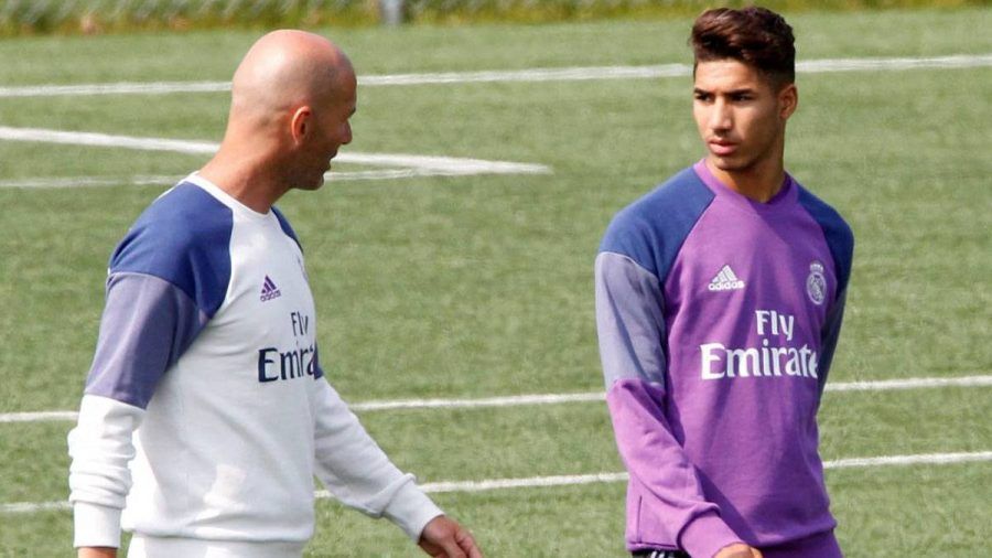 Zidane convocó a Achraf contra el Celta pero su padre no deja el mercadillo de Majadahonda