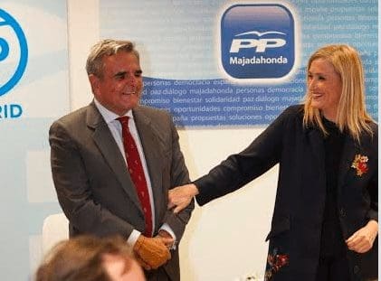 De Foxá a Cifuentes: “eres una líder fundamental y tienes mi apoyo total”