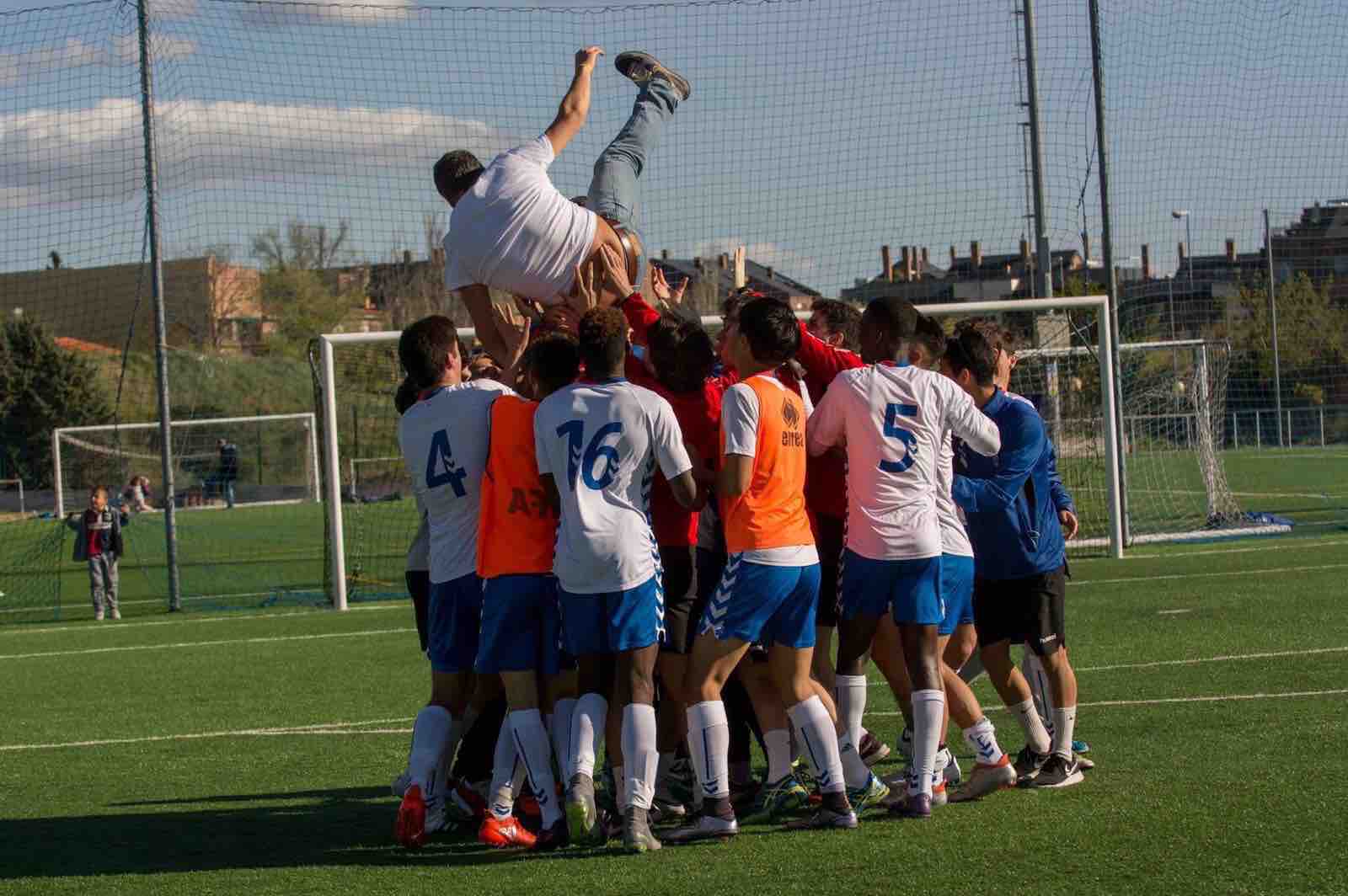 La histórica victoria del Rayo Majadahonda juvenil sobre el Valladolid en fotos, vídeos, crónicas, reacciones…
