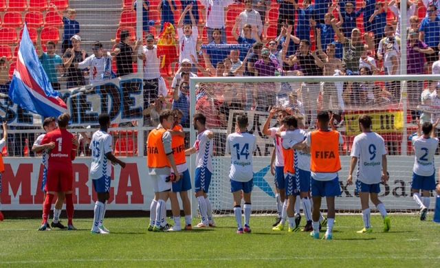 800 espectadores quieren ayudar al Rayo Majadahonda a disputar la Segunda A