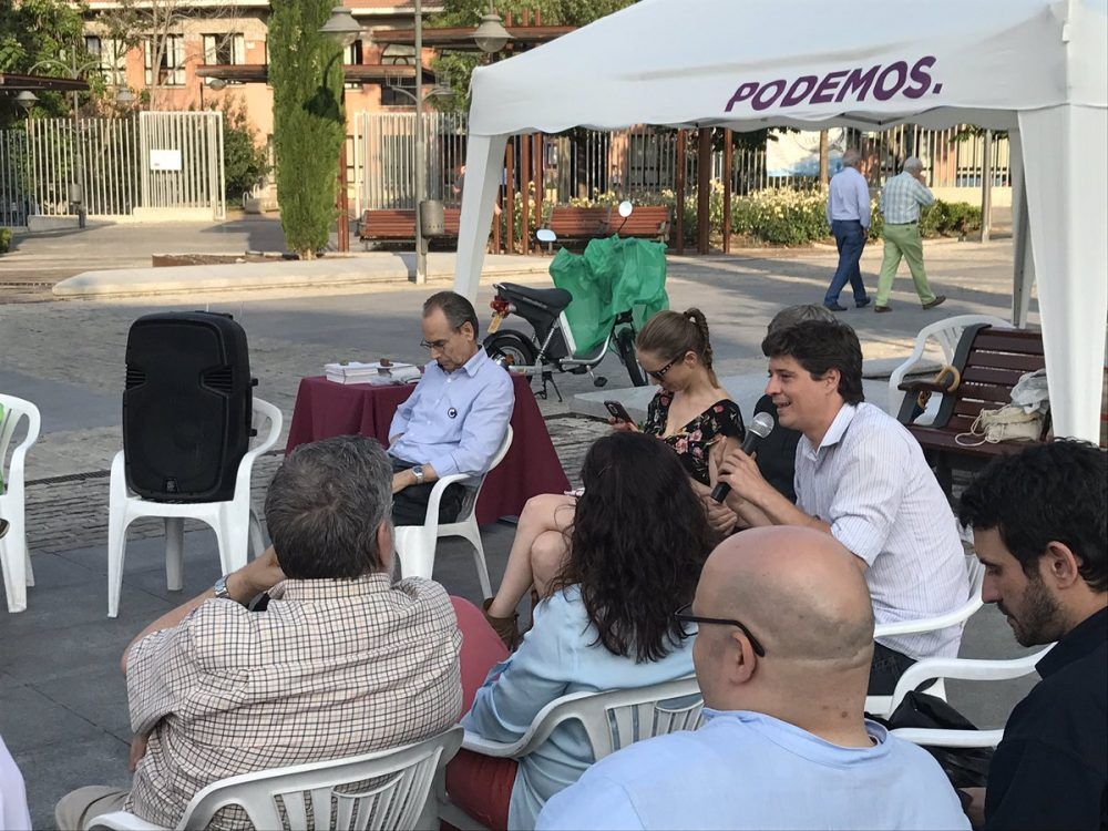 La cúpula madrileña de Podemos acude a Majadahonda para explicar la censura contra Cifuentes