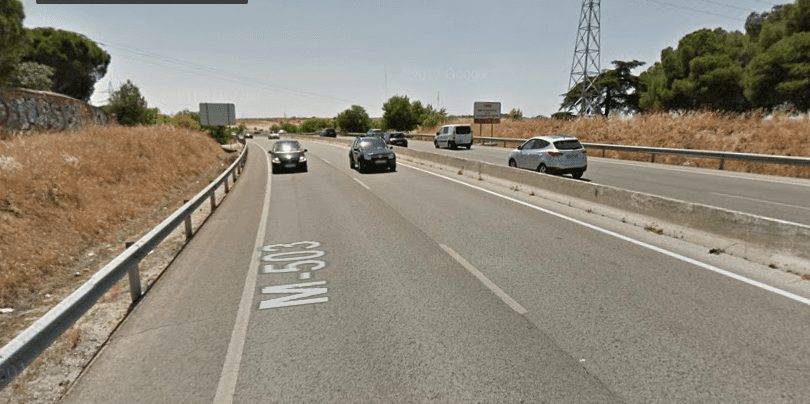 El hombre que fue atropellado al cruzar la M-503 de noche junto a un puente de Majadahonda permanece grave