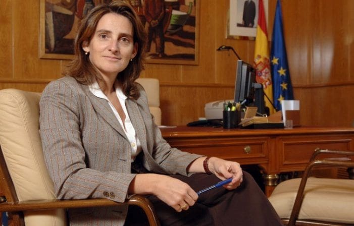 “Greenpeace” y “Amigos de la Tierra” valoran positivamente a la socialista de Majadahonda Teresa Ribera como ministra “ecológica” “Greenpeace” y “Amigos de la Tierra” valoran positivamente a la socialista de Majadahonda Teresa Ribera como ministra “ecológica”