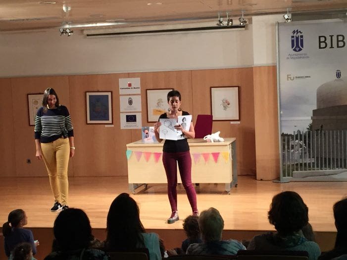 El cuento “Billy y el vestido rosa” concluye en Majadahonda sin incidentes y con el recuerdo de “La pantera rosa” El cuento “Billy y el vestido rosa” concluye en Majadahonda sin incidentes y con el recuerdo de “La pantera rosa”