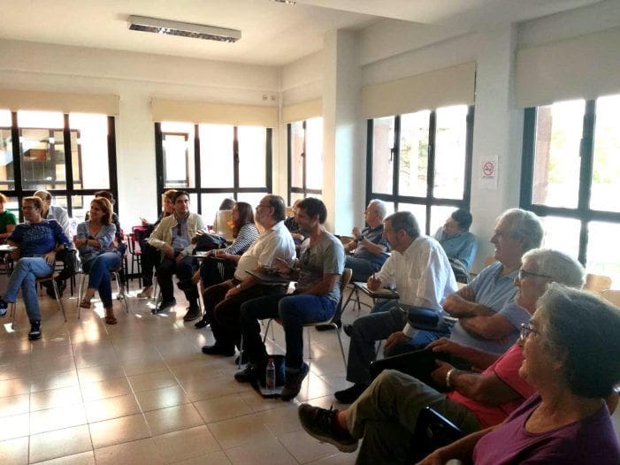 La ministra de Ecología y 30 cargos del PSOE apoyan a Zacarías Maíllo a la alcaldía de Majadahonda La ministra de Ecología y 30 cargos del PSOE apoyan a Zacarías Maíllo a la alcaldía de Majadahonda
