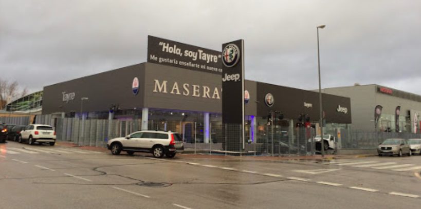 Detenido un «chorizo» de Móstoles que robó un Alfa Romeo en El Carralero (Majadahonda) y objetos eróticos en Európolis (Las Rozas)