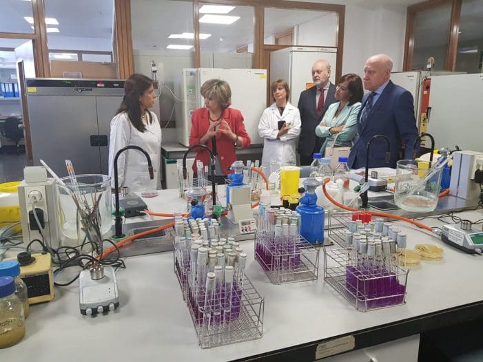 La ministra de Sanidad promueve en Majadahonda el preservativo para que sea “algo muy habitual” La ministra de Sanidad promueve en Majadahonda el preservativo para que sea “algo muy habitual”