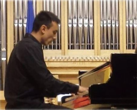 El pianista Miguel Yota (Conservatorio Majadahonda) presentado como una «estrella» en Móstoles