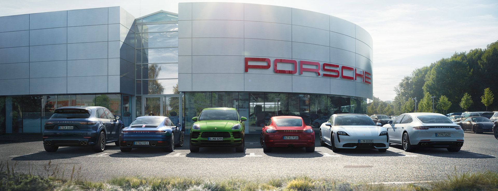 Hospital Puerta de Hierro Majadahonda alquiló a Porsche una planta del parking mientras no hay sitio para aparcar en la calle