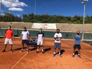 Tenis Tenis
