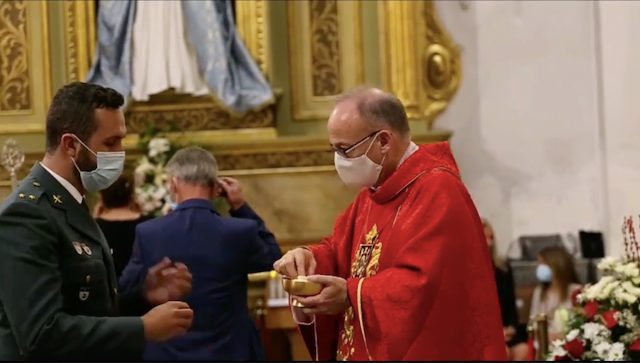 Francisco Ruano (párroco de Majadahonda): «Hay que ser prudentes y obedientes pero sin miedo al Covid»