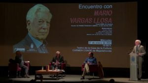 El concejal de Majadahonda con Mario Vargas Llosa