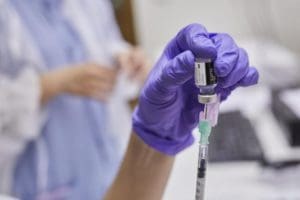 CSIF: "No se sabe si llegarán más vacunas al Hospital Puerta de Hierro"