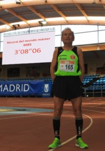 Manuel Alonso, récord del mundo de 800 metros… ¡a sus 85 años!