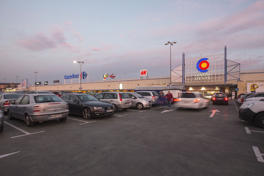 Carrefour implanta en Majadahonda un localizador de coches en el parking por código QR