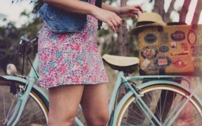 Una vecina de Majadahonda ve a un hombre fotografiar el trasero de una chica y pide saber si es legal: el abogado responde