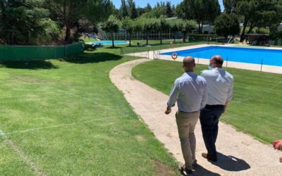 Los vecinos de Majadahonda comparan la gestión de la piscina con las de Las Rozas, Villalba, Pozuelo, Boadilla y Aravaca