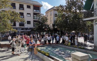 Exito de la manifestación de los mayores ante el Ayuntamiento de Majadahonda