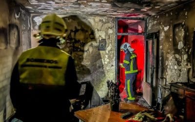 Una anciana de 85 años y su cuidadora, heridas por un incendio de madrugada en su casa de Majadahonda