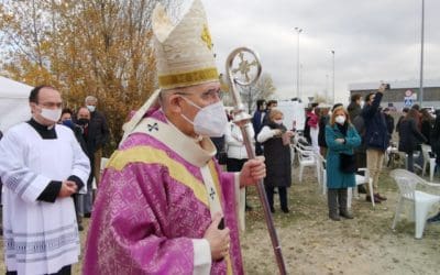 El arzobispo de Madrid en Majadahonda: «No poder vencer al virus nos hace reflexionar sobre lo que es más importante»