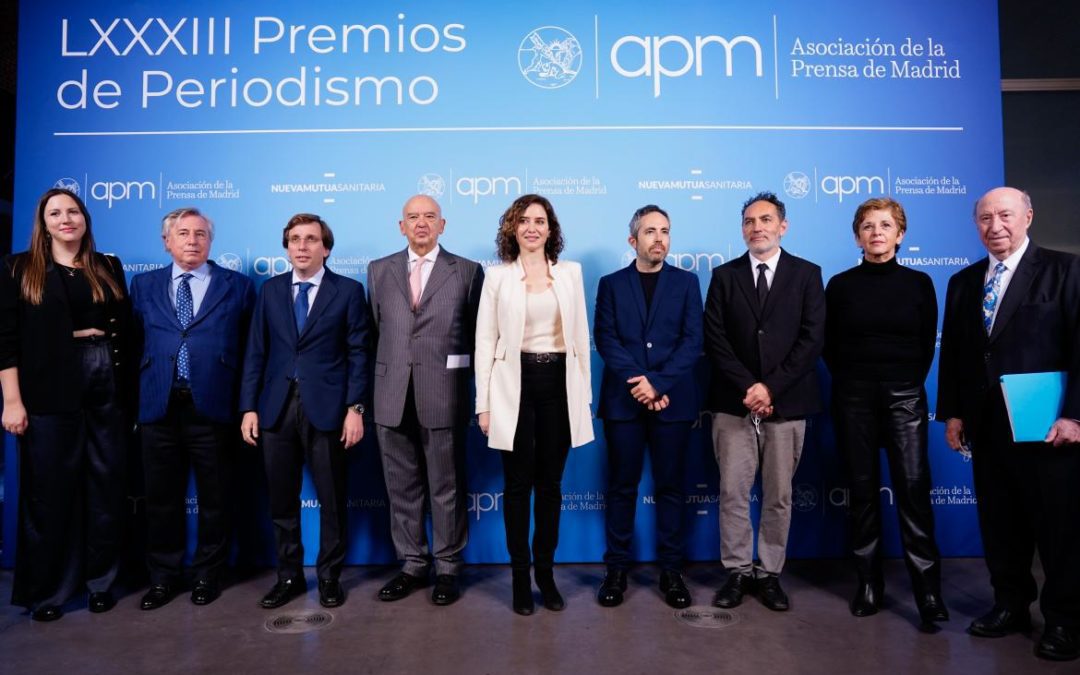 Premios APM 2022: Isabel Ayuso recuerda que “no hay auténtica libertad sin prensa libre ni democracia sin periódicos”