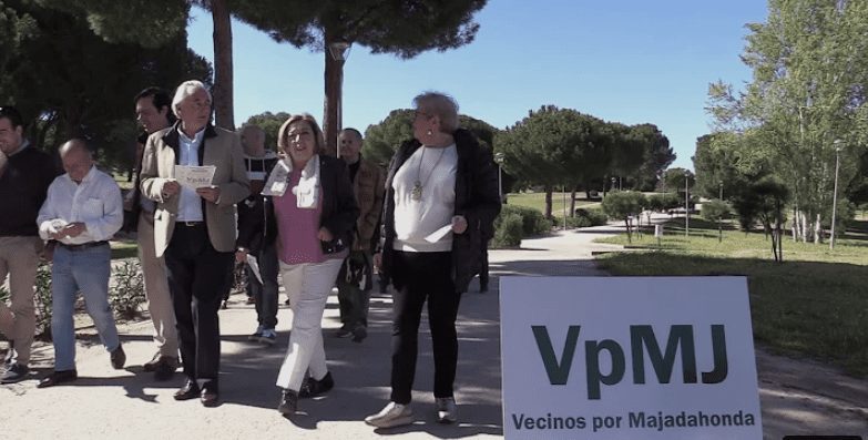 Carlos Bonet (Vecinos por Majadahonda): «Más y mejor deporte municipal y protección del Monte del Pilar»