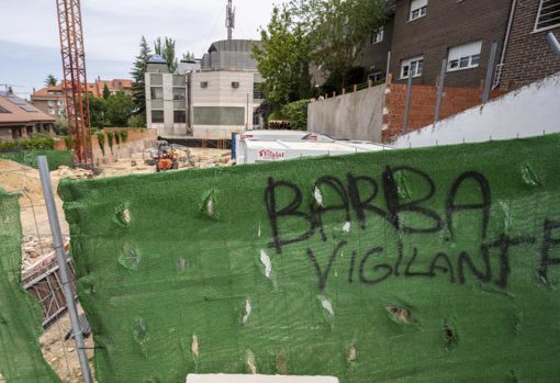 Clanes gitanos de españoles y rumanos controlan bajo chantaje la seguridad de las obras «entre Boadilla y Majadahonda»