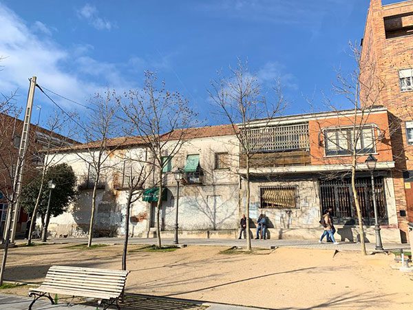 PSOE (comunicados Majadahonda): «edificios con amianto», cierre de Huerta Vieja «sin preguntas» y «rehabilitación de edificios antiguos»