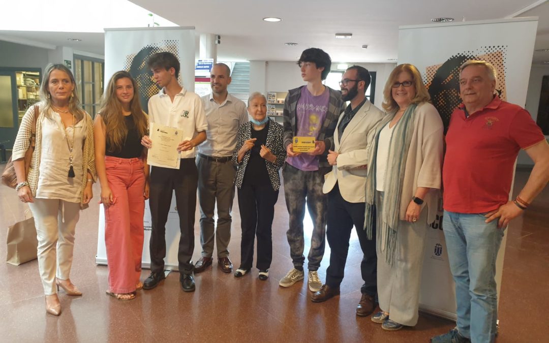 Los alumnos ganadores, finalistas y menciones de honor del Premio Umbral «juvenil» 2022 en Majadahonda y Valladolid: todas las fotos