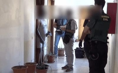 El Equipo @ de la Guardia Civil Majadahonda detiene a una banda por estafas bancarias en internet que gastaba el dinero en videoclips «Rap Trap»