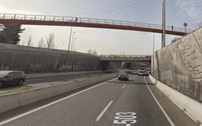 Un joven de 26 años de Las Rozas se cuelga de un puente y la Guardia Civil lo salva poniendo un autobús debajo