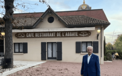 La cena de Miguel Sanchiz (Majadahonda) en la Abbays de Collonges de Paul Bocuse: entorno bellísimo, contenido corriente (180 €)