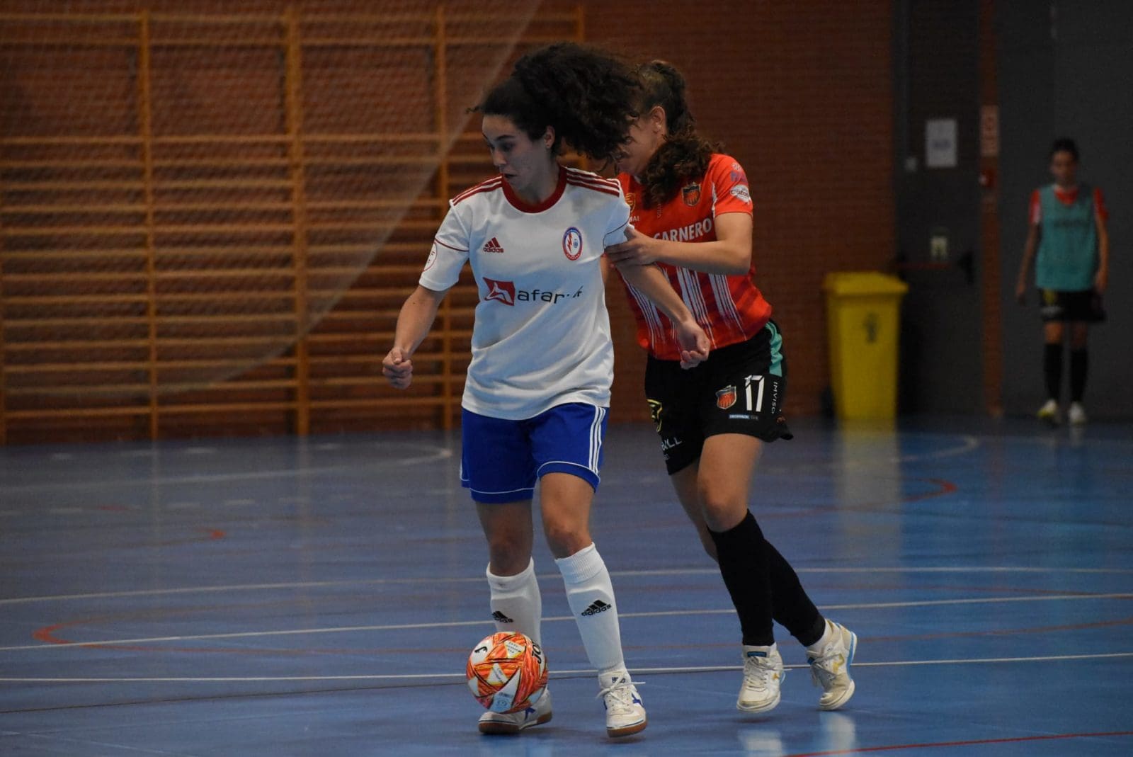 Fútbol Sala Femenino: el Rayo Majadahonda llama a la afición porque se «juega la vida» frente al Telde (Gran Canaria)