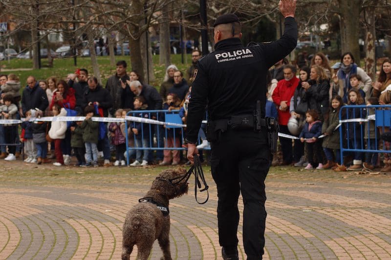 40 espectaculares fotos de Emergencias en Majadahonda: Unidad Canina, Drones, Antidisturbios, Motos, Bomberos y Sanidad