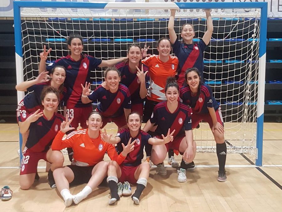 El entrenador del Rayo Majadahonda Fútbol Sala Femenino tras la gesta en Marín (Pontevedra): «Hemos subido el Everest en pelotas»