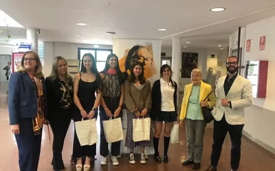 Premios Umbral 2023 para 5 alumnas de Majadahonda: Candela L. del Hierro, Lara Peitado, Paloma Atencia, Claudia Llana y Sofía F. Morcillo