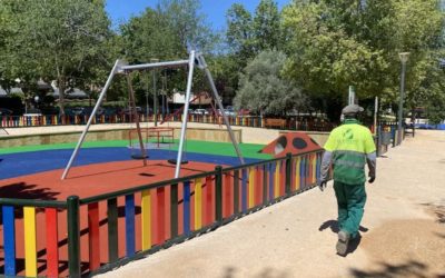 Verano en Majadahonda (Ayuntamiento y Análisis Editorial): parque del Arcipreste renovado y nueva zona canina con elementos Agility