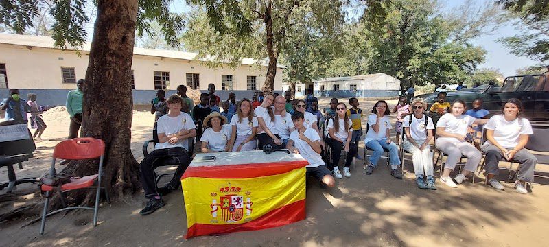 La ayuda solidaria de la ONG majariega “Sogolo” llega a Zambia gracias a los Colegios Benito Pérez Galdos y García Lorca en Majadahonda