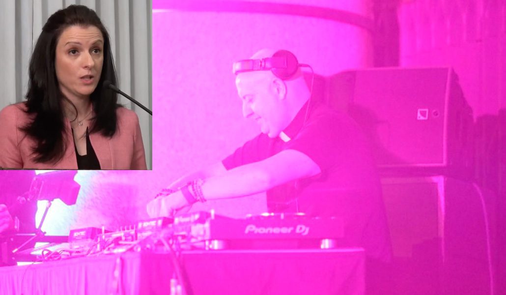 Jóvenes de Santa Genoveva Majadahonda en Lisboa con el «Cura DJ»: «habría sido el artista revelación en los Grammy»