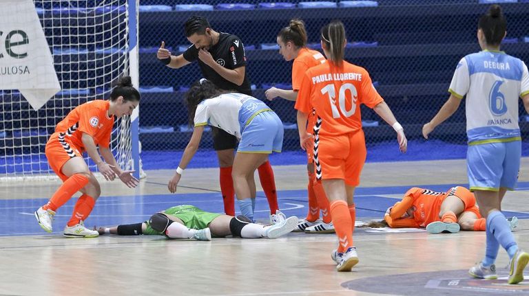 Fútbol Sala Femenino: Rayo Majadahonda sale del descenso en Marín (Pontevedra) y tiene el gesto deportivo de la jornada