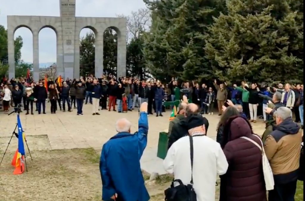 Un periodista cuenta 70 personas en el «acto de los rumanos»: 1000 comentarios en redes sociales y 1 solo de Majadahonda