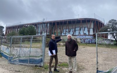 Amplio eco de la propuesta de “Vecinos por Majadahonda” para recuperar el edificio en ruinas de la London School frente a la Estación de Renfe