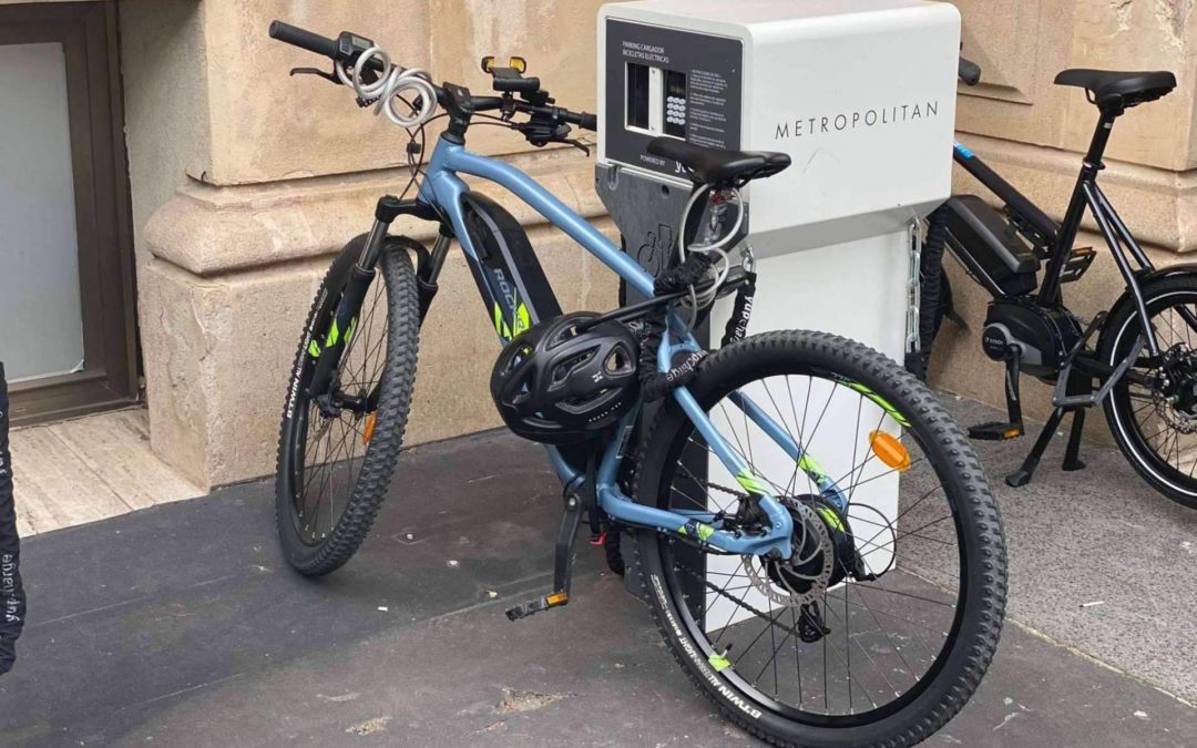 Impulsar la movilidad sostenible con parkings de bicicletas en Barcelona