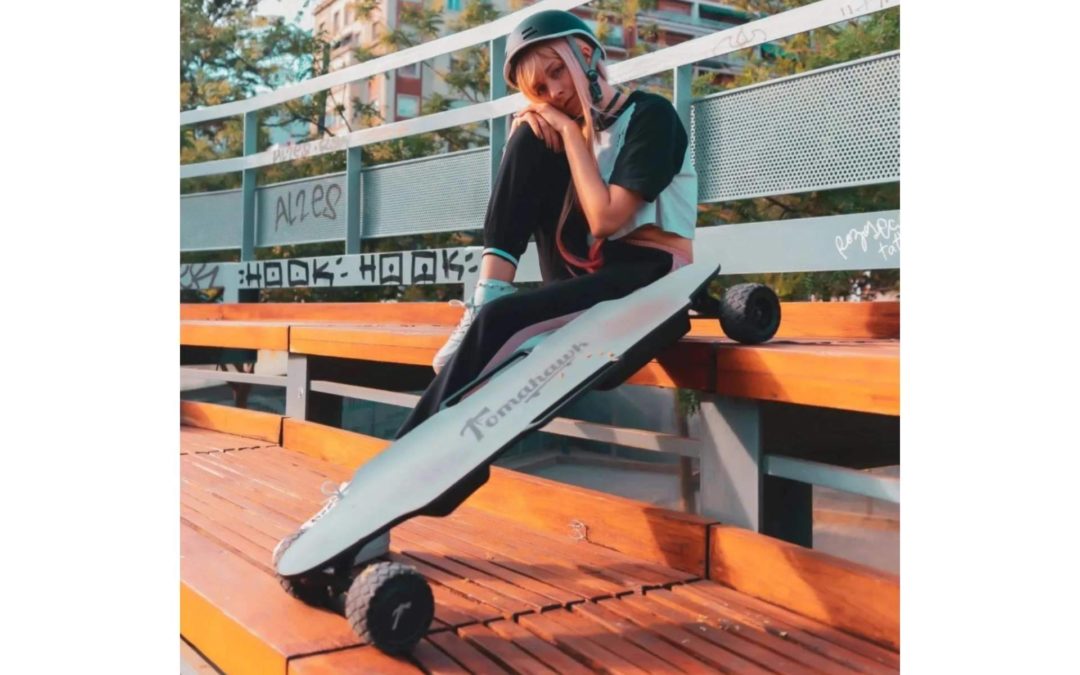 Tomahawk Skateboards enumera las ventajas de los skateboards eléctricos