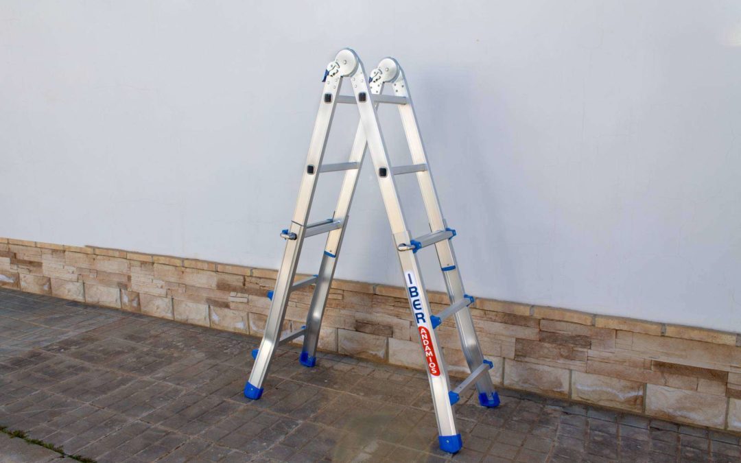 IBERANDAMIOS amplía su catálogo de escaleras de aluminio profesionales